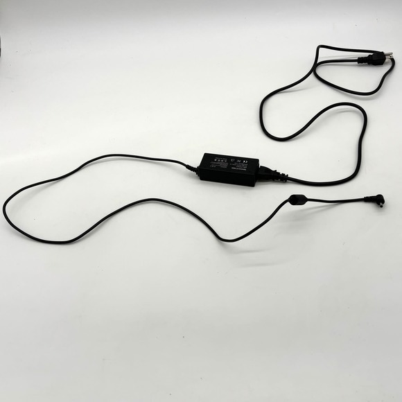 Laptop Replacement A/C Adapter Power Source Output 20V 2.24A Battery Charger - Picture 7 of 8